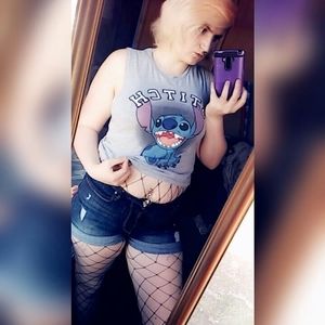 Meet your Posher, Reesie